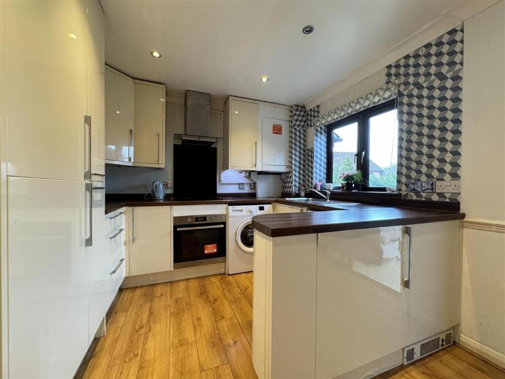 Clove, 3-4 Bed House With Garden, Free Parking, Sleeps 9 In Grays & Chafford Hundred Stifford エクステリア 写真